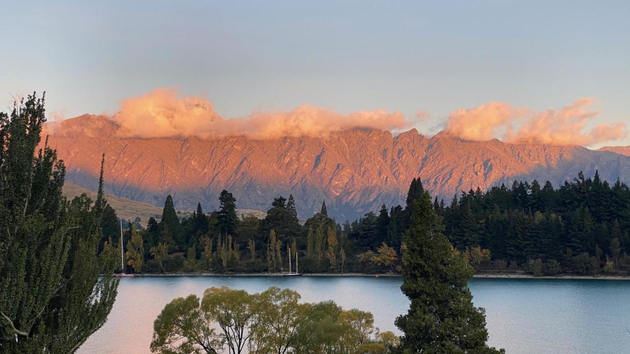 Lakefront Luxury Penthouse Central Queenstown Eksteriør billede